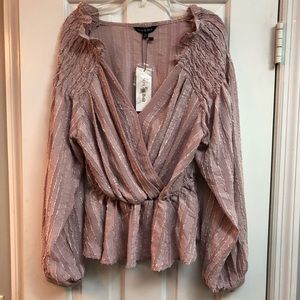 NWT Strut & Bolt Size M Light Mauve Long Sleeve Blouse